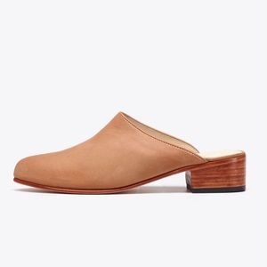 Nisolo Mariella Mule in Sand